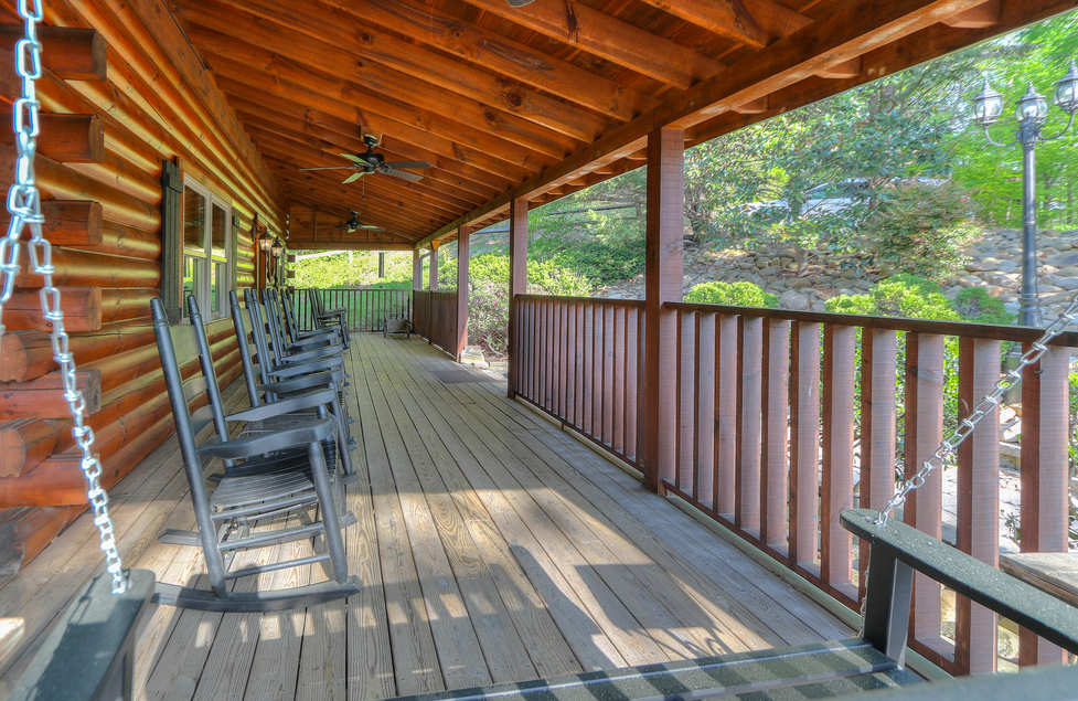 Cabin 70, 5-Bedrooms – Smoky Mountains TN | Oak Haven Resort & Spa